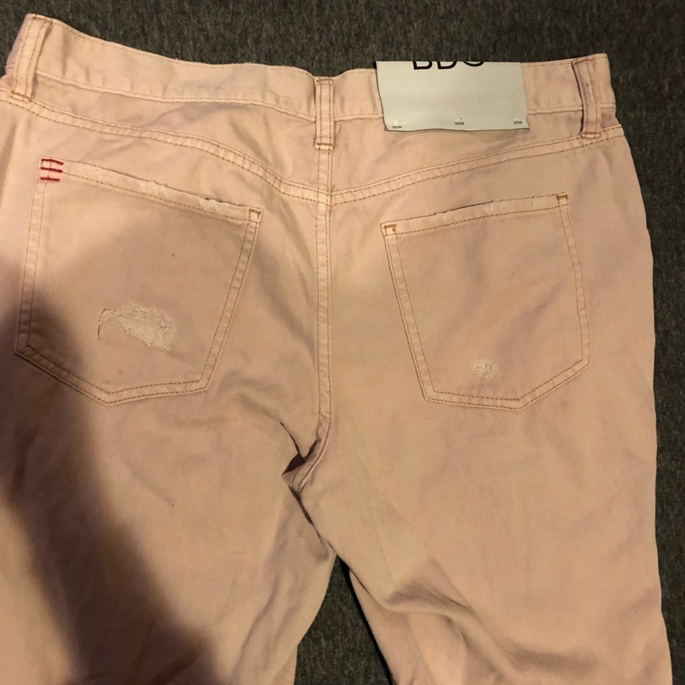 BDG pale pink destroyed bf jeans size 30 - Picture 3 of 5